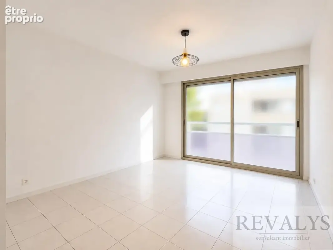 Alpes maritimes (06) - nice gambetta centre ville - a vendre appartement 3/4 pieces avec balcon - photo 2