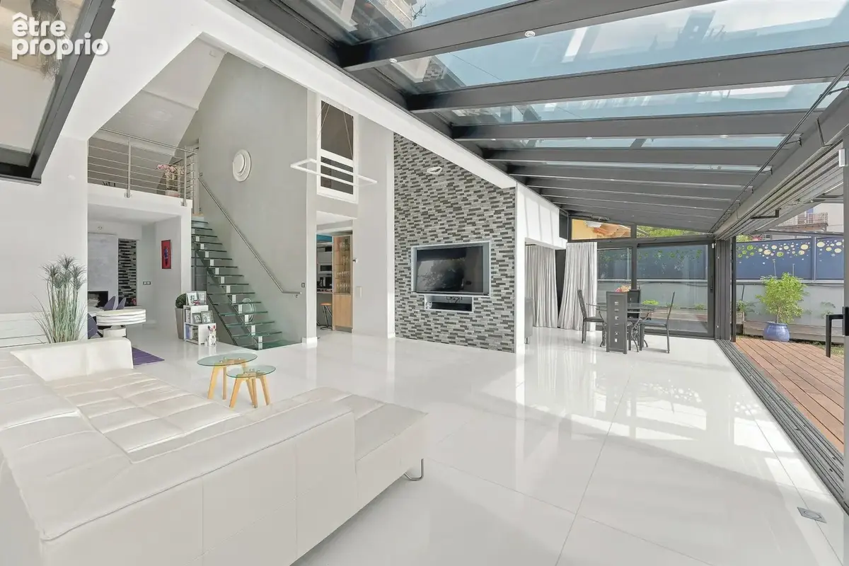 Villa rénovée à Thonon-Les-Bains - Vue Lac - photo 6