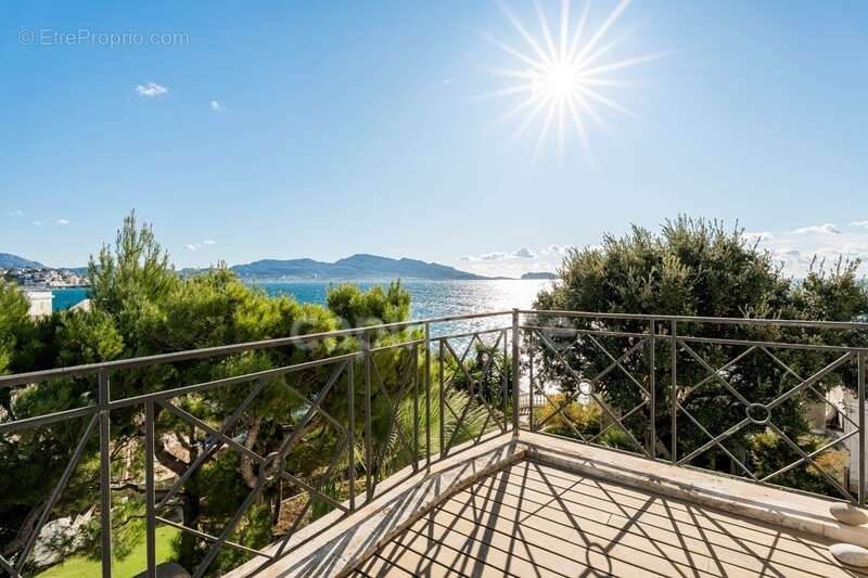 Maison à MARSEILLE-7E