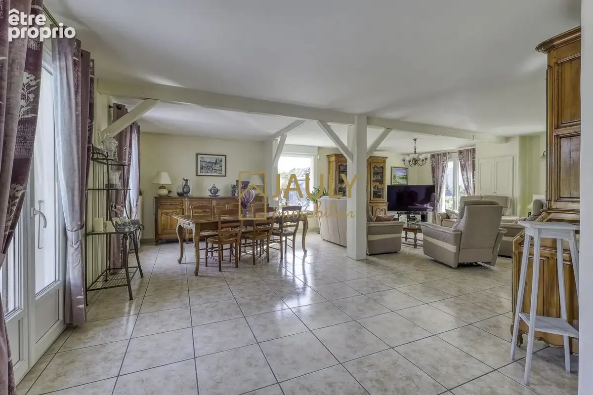 Maison 7 pièces 210 m² à vendre à Cregy-Les-Meaux (77124) - photo 6