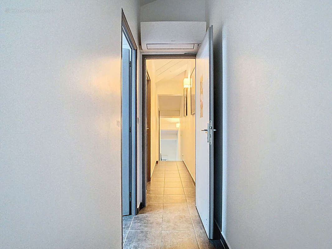 Appartement Duplex Vitrolles 4 pièce(s) 79 m2 - photo 6