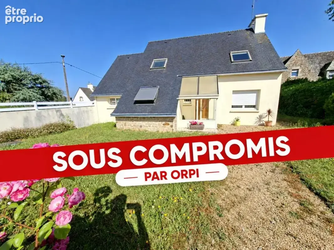 Maison à LOCQUIREC