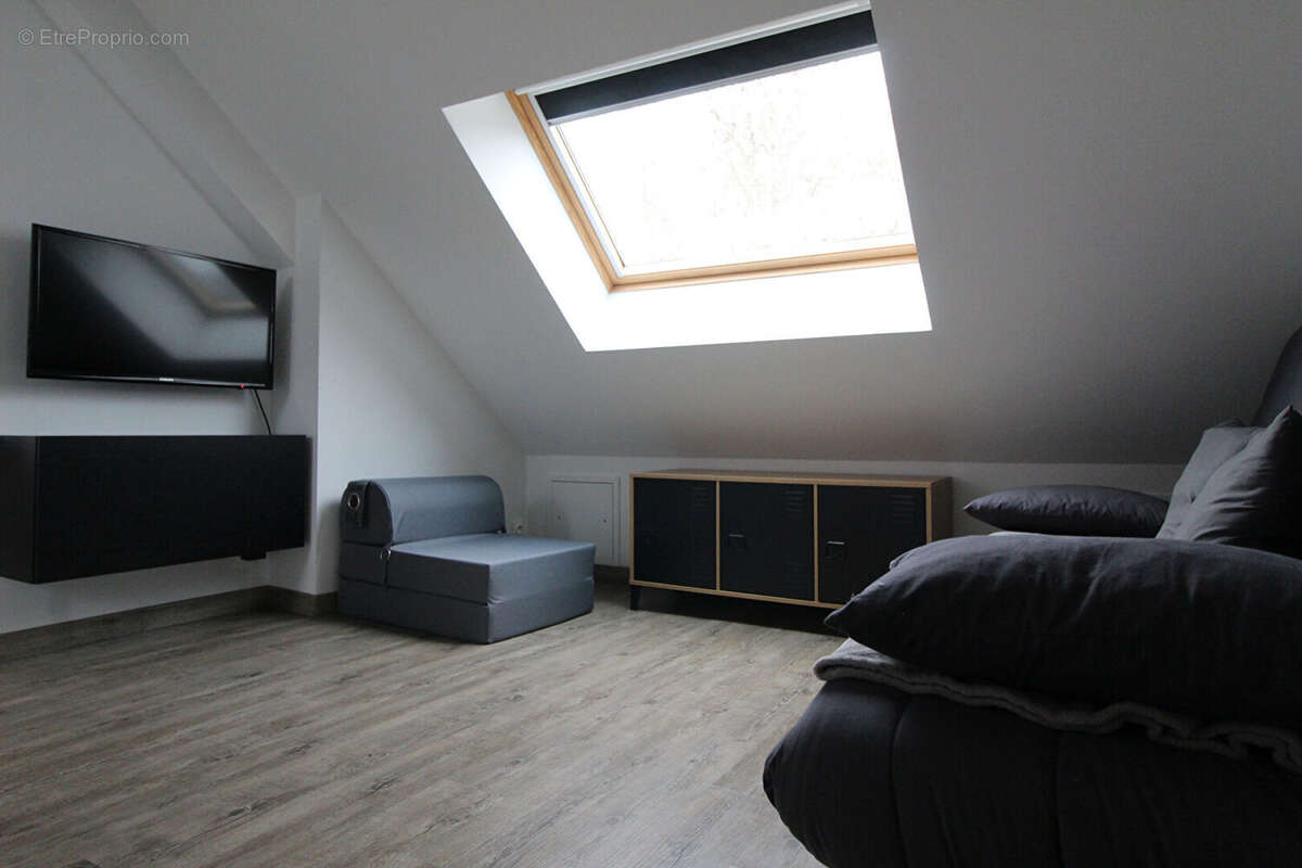 Maison à CHATEAUNEUF-EN-THYMERAIS