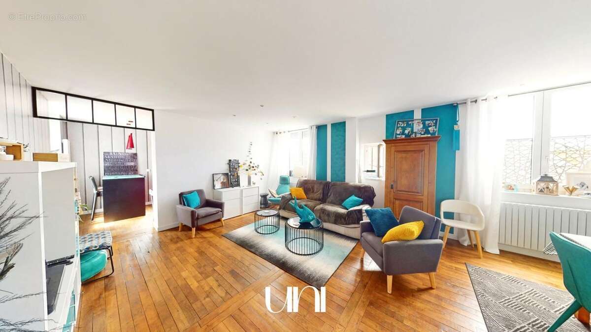 Maison à PORT-EN-BESSIN-HUPPAIN