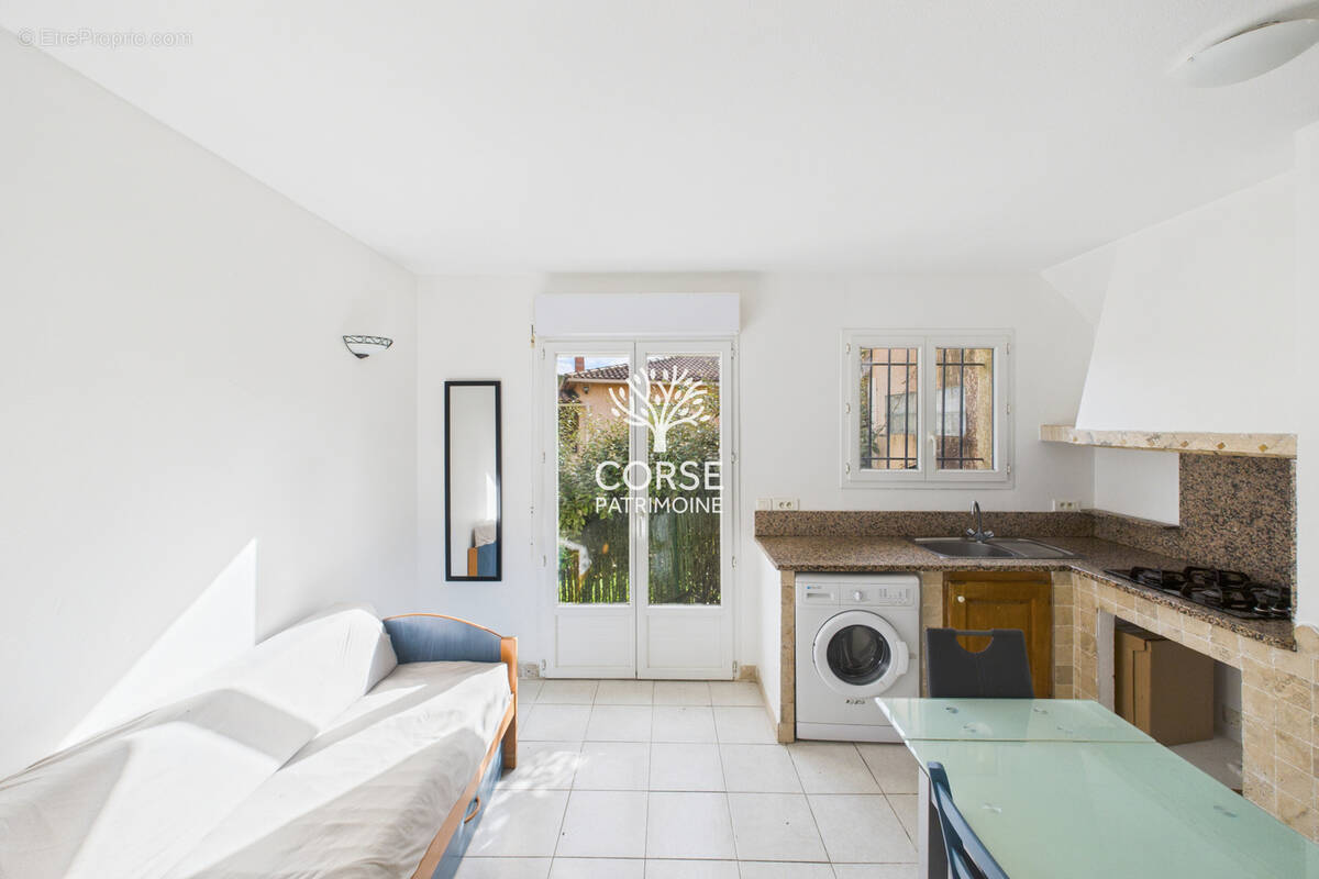 Maison à PORTO-VECCHIO