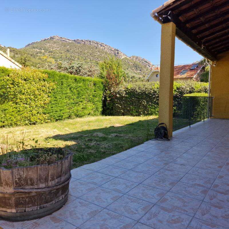 Maison à BUIS-LES-BARONNIES