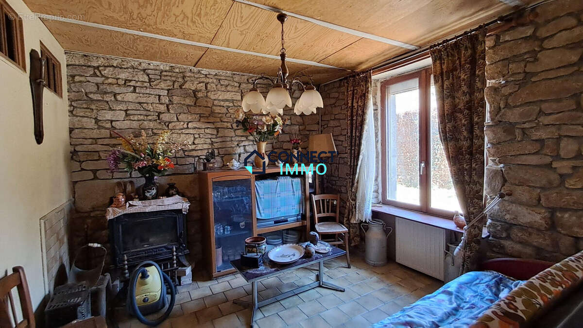 Maison 4 pièces 78 m² à vendre à Guiscriff (56560) - photo 3