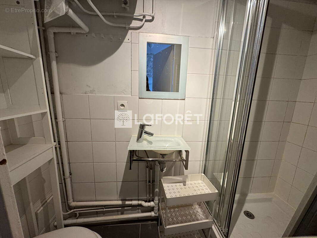 Appartement à PARIS-8E