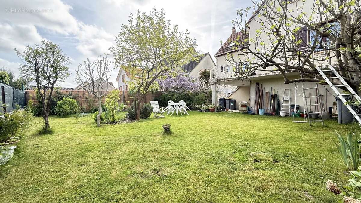 Maison à DOMONT