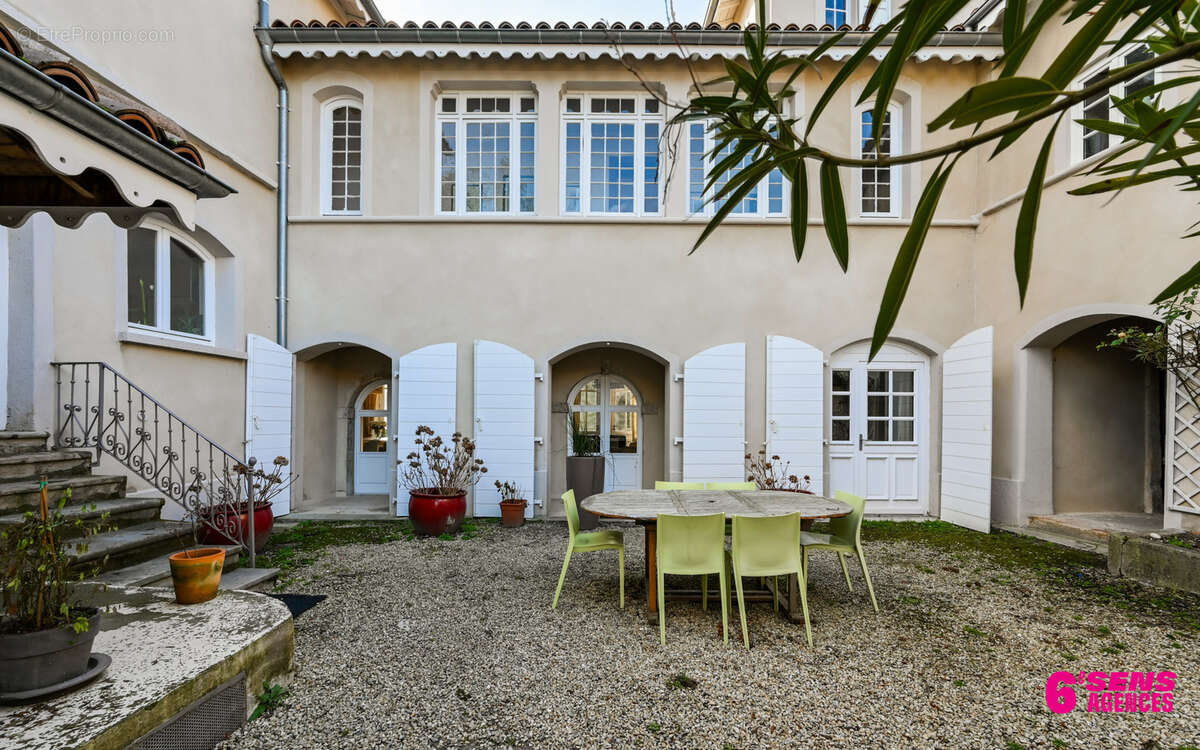 Maison à CHAPONOST