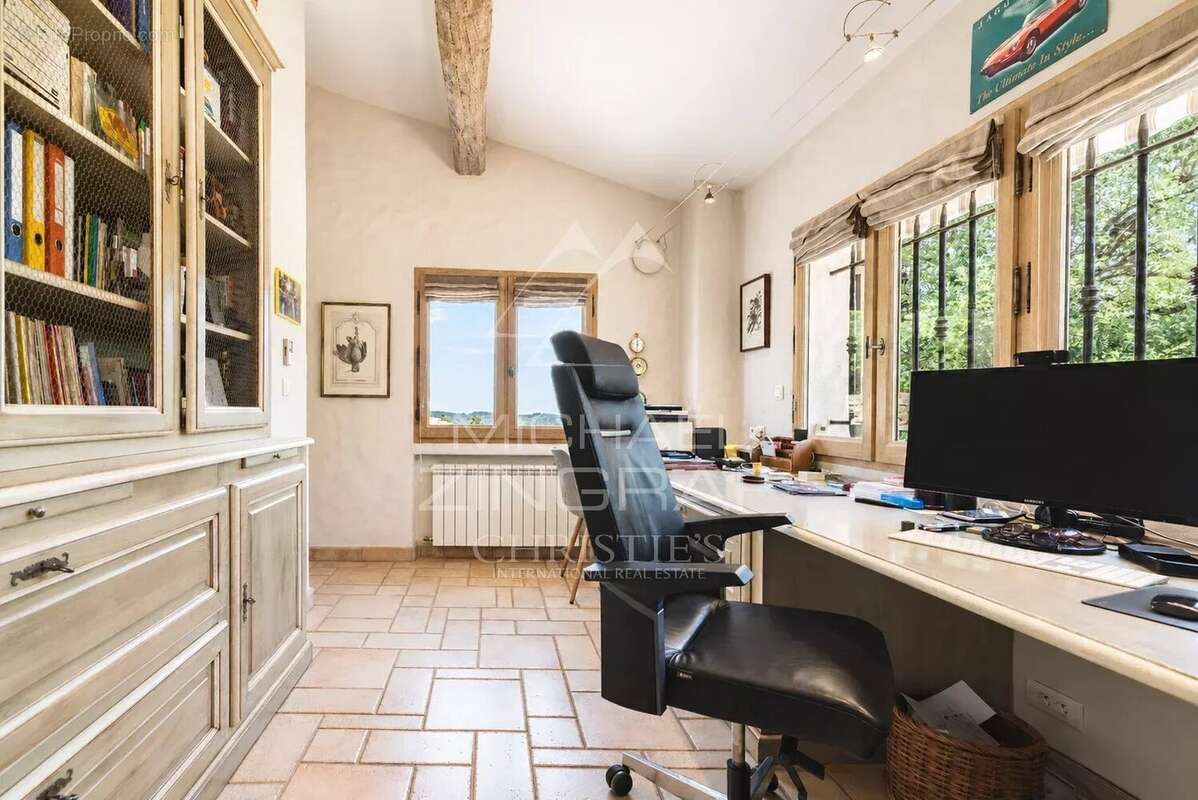Maison à LE ROURET