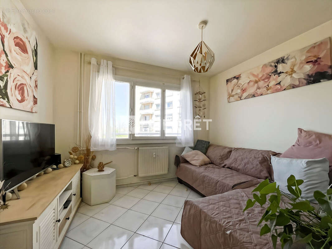Appartement à BOURG-LES-VALENCE