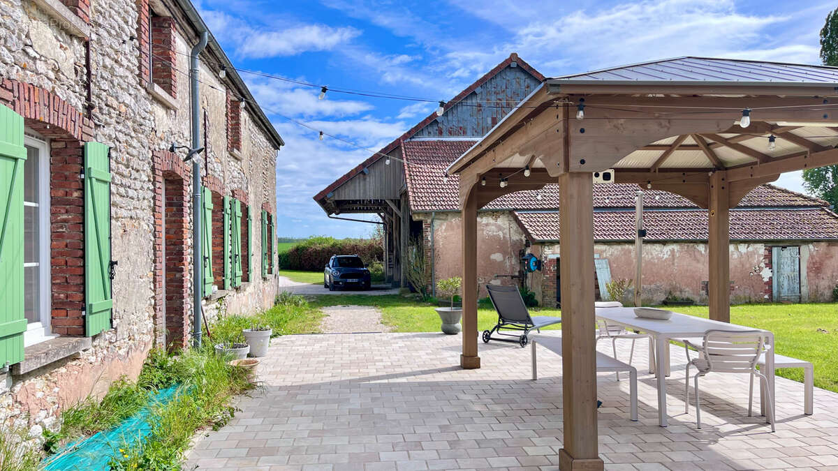 Maison à BANNOST-VILLEGAGNON