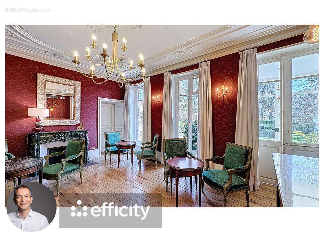 Appartement à MOULINS