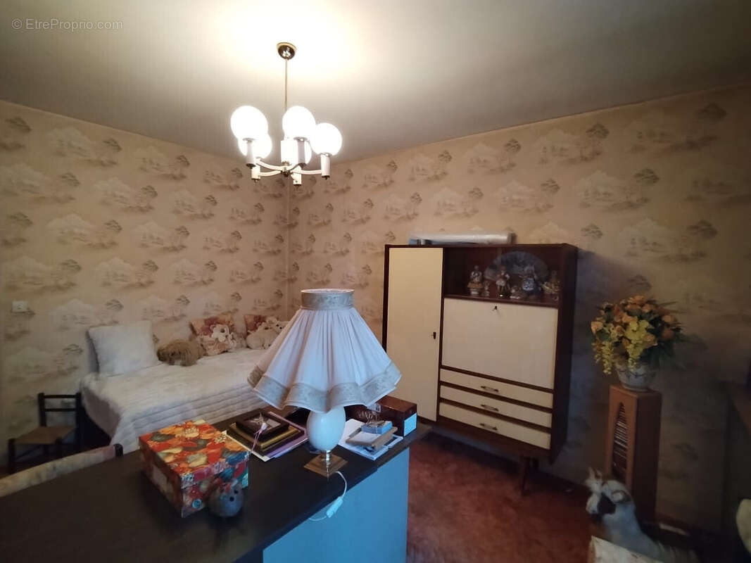 Maison à SAINTRY-SUR-SEINE