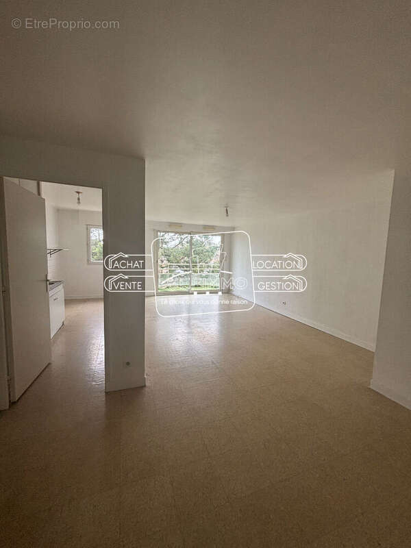 Appartement à REZE