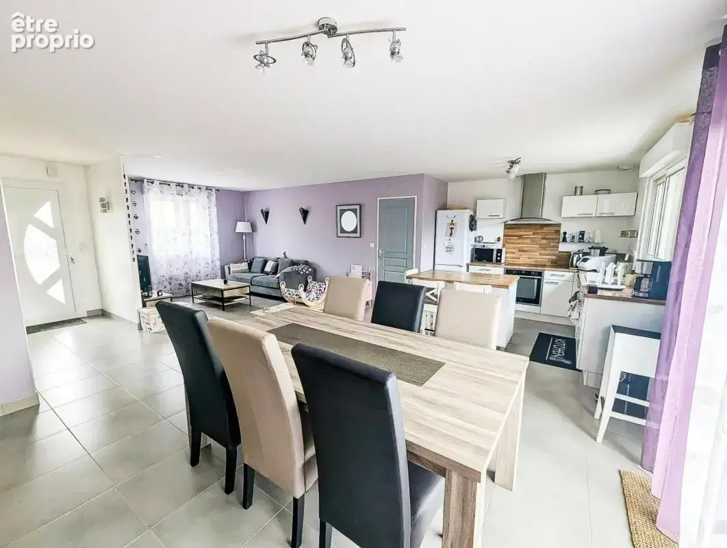 Maison de 120m² avec 4 chambres sur un terrain de 604m² - photo 2