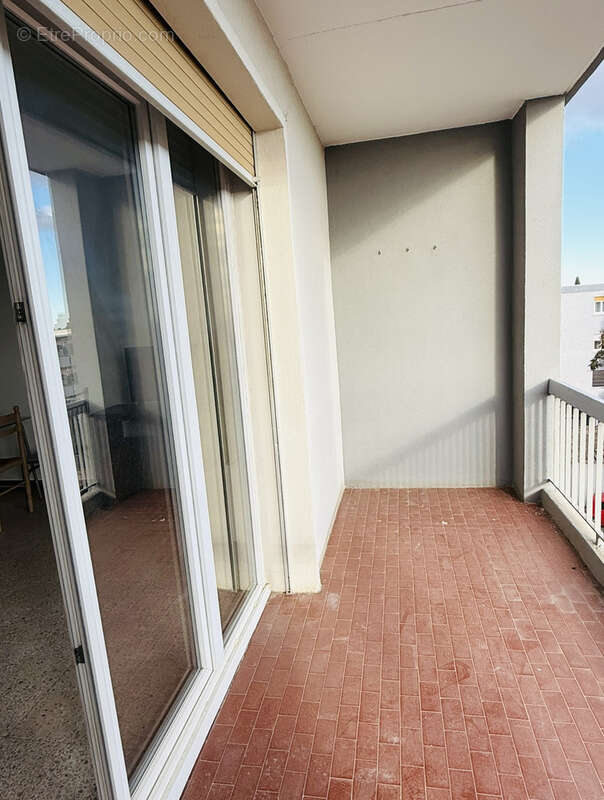 Appartement à LUNEL