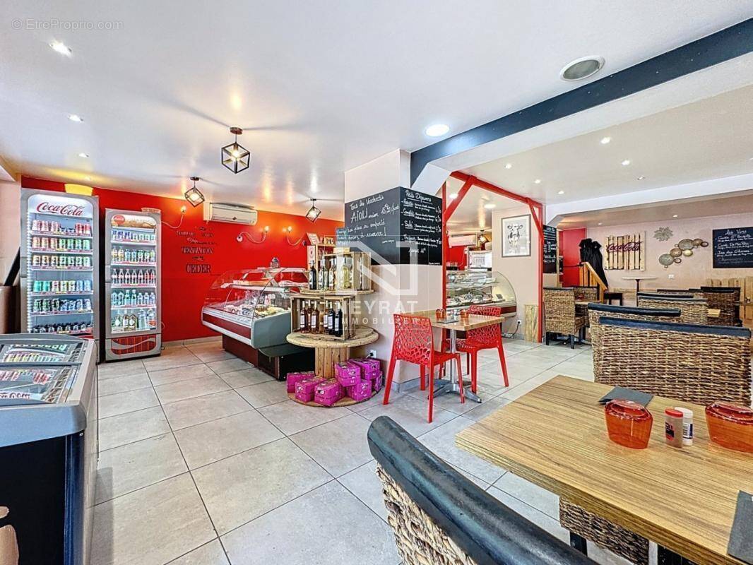 Commerce à SAINT-RAPHAEL