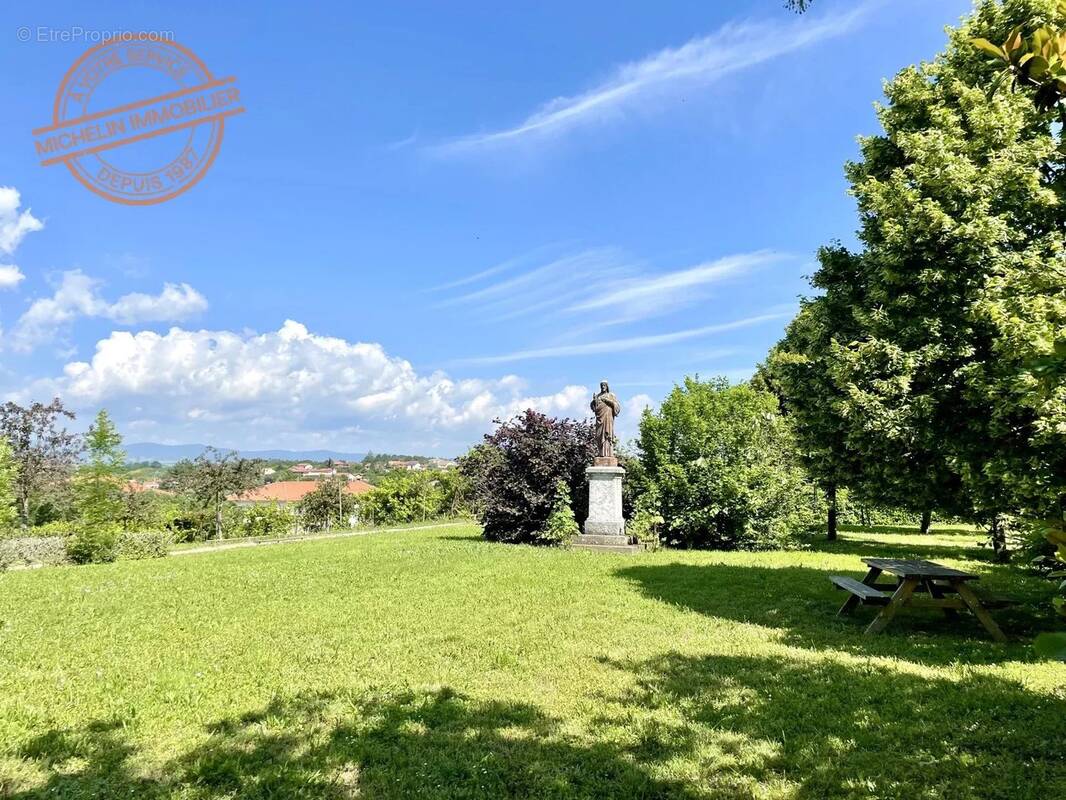 Appartement à VERNAISON