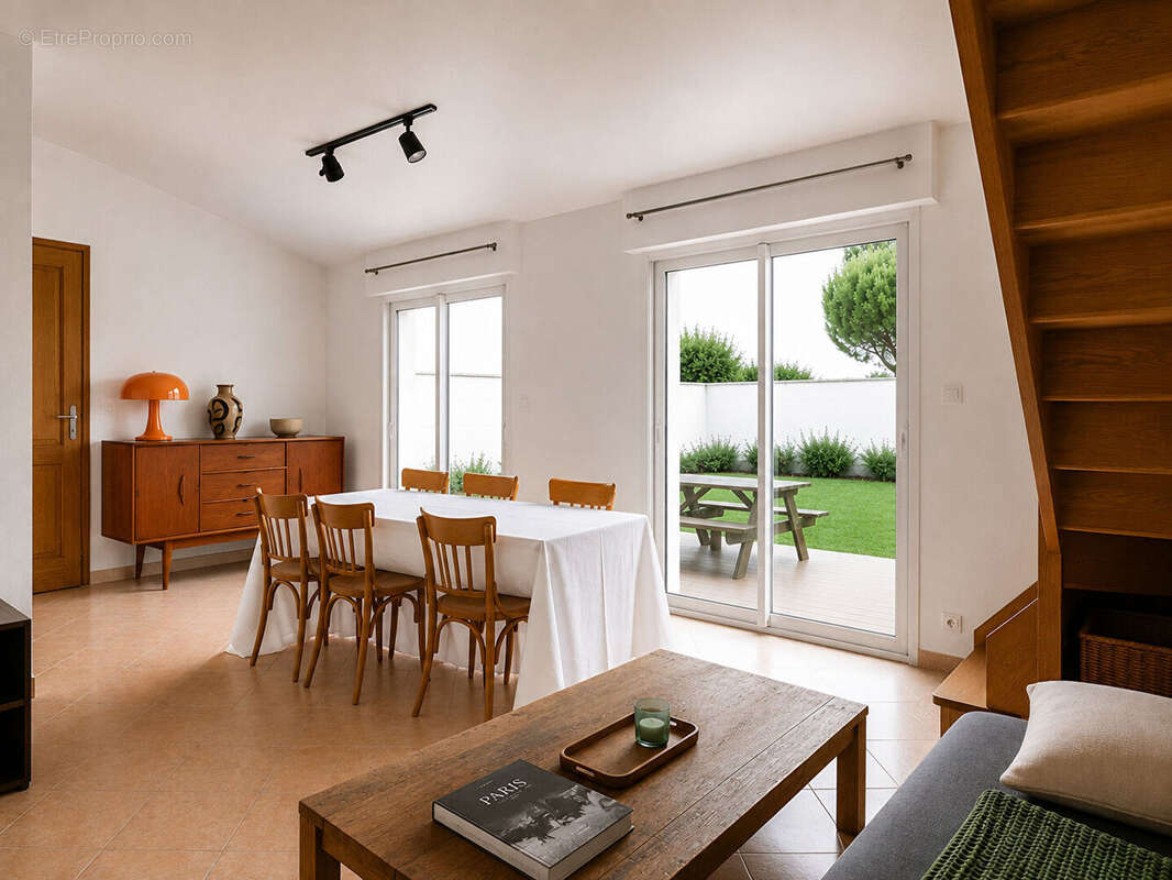 Maison Sainte Marie De Re 10 pièce(s) 181 m2 - photo 12