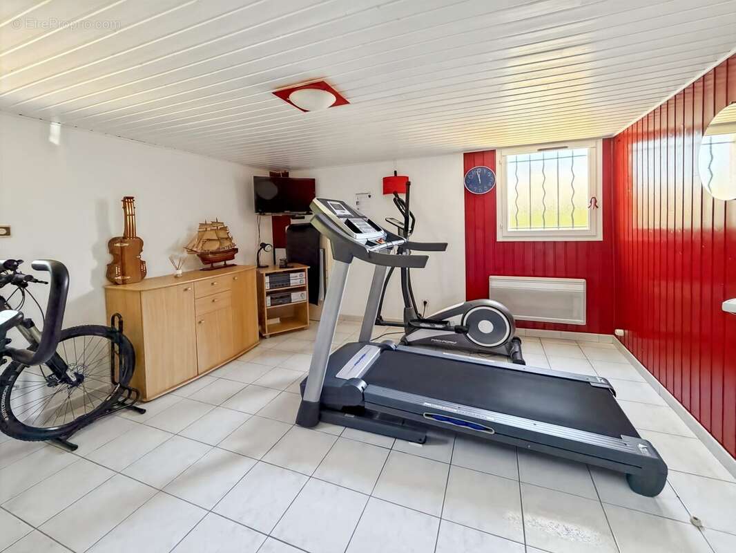 Maison 134 m² à Saint-Lys  - photo 9