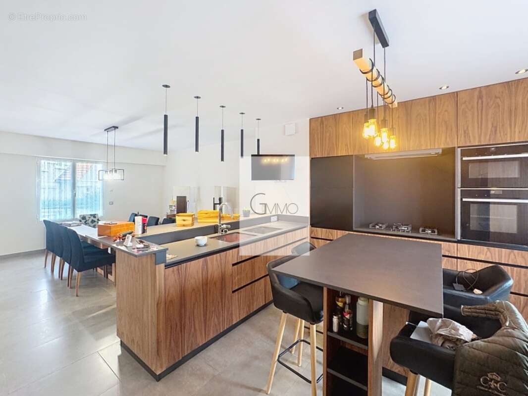 Maison à BOURG-LA-REINE