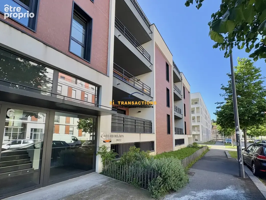 Appartement à SAINT-ETIENNE