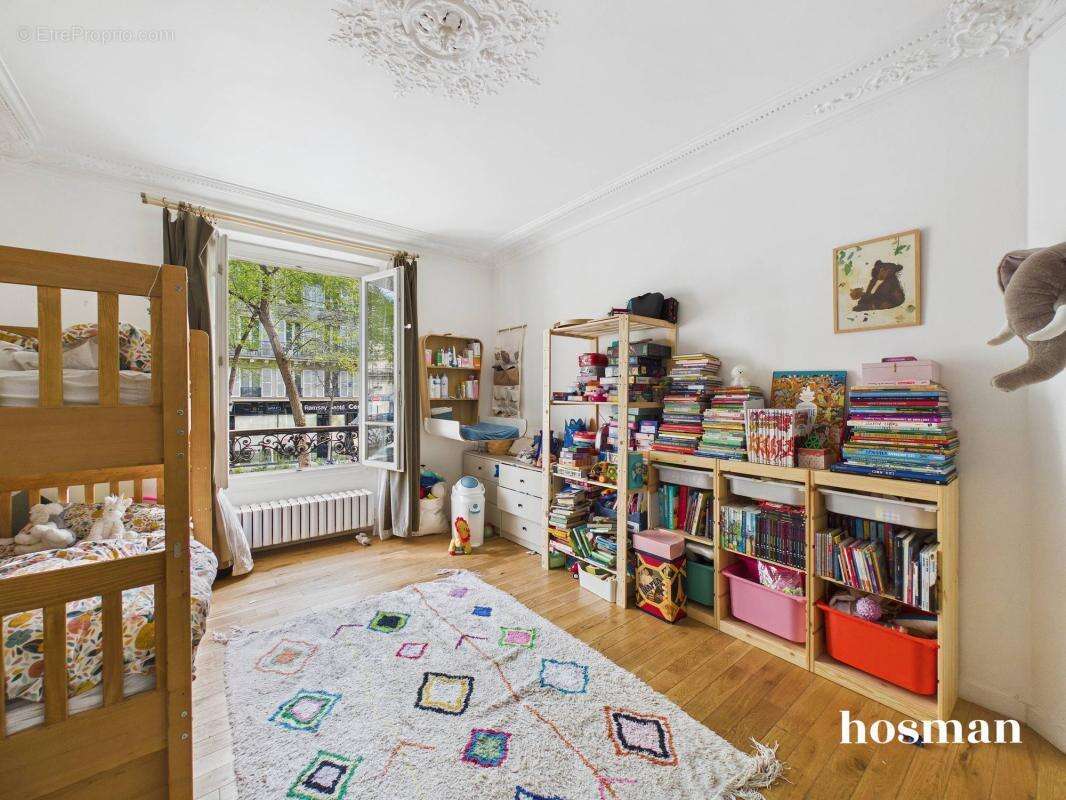 Appartement à PARIS-10E