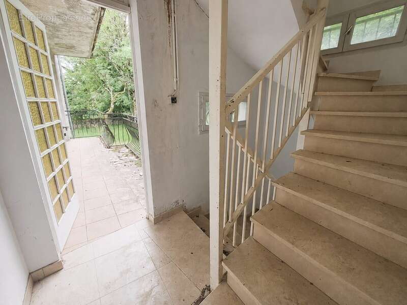 Maison à SARRANCOLIN