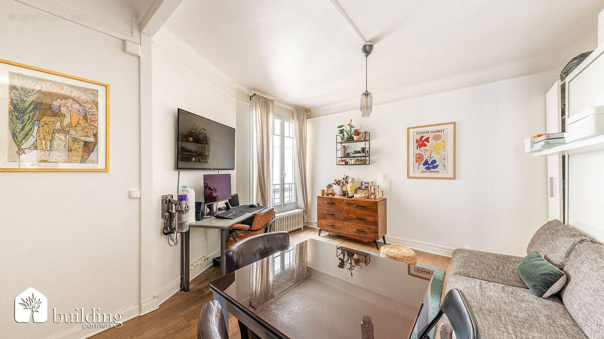 Appartement à LEVALLOIS-PERRET