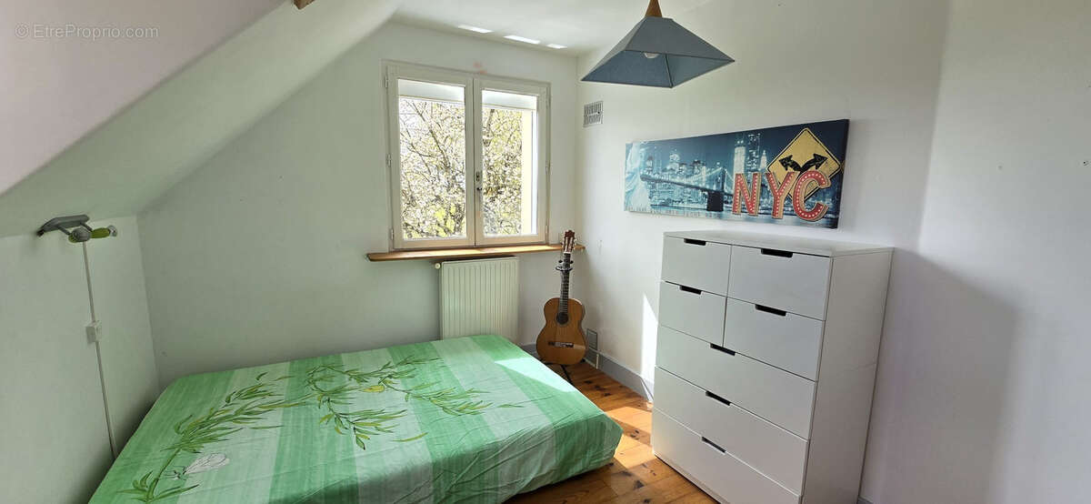 Maison à L'ABERGEMENT-SAINTE-COLOMBE