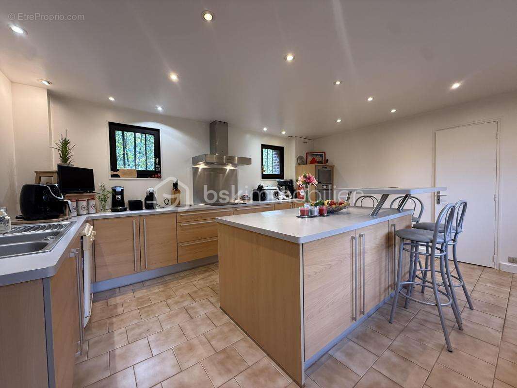 Maison à PONT-L'EVEQUE