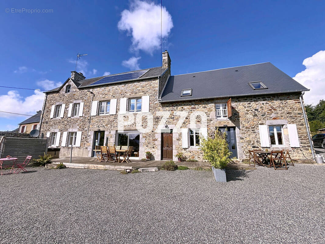 Maison à BRICQUEVILLE-LA-BLOUETTE