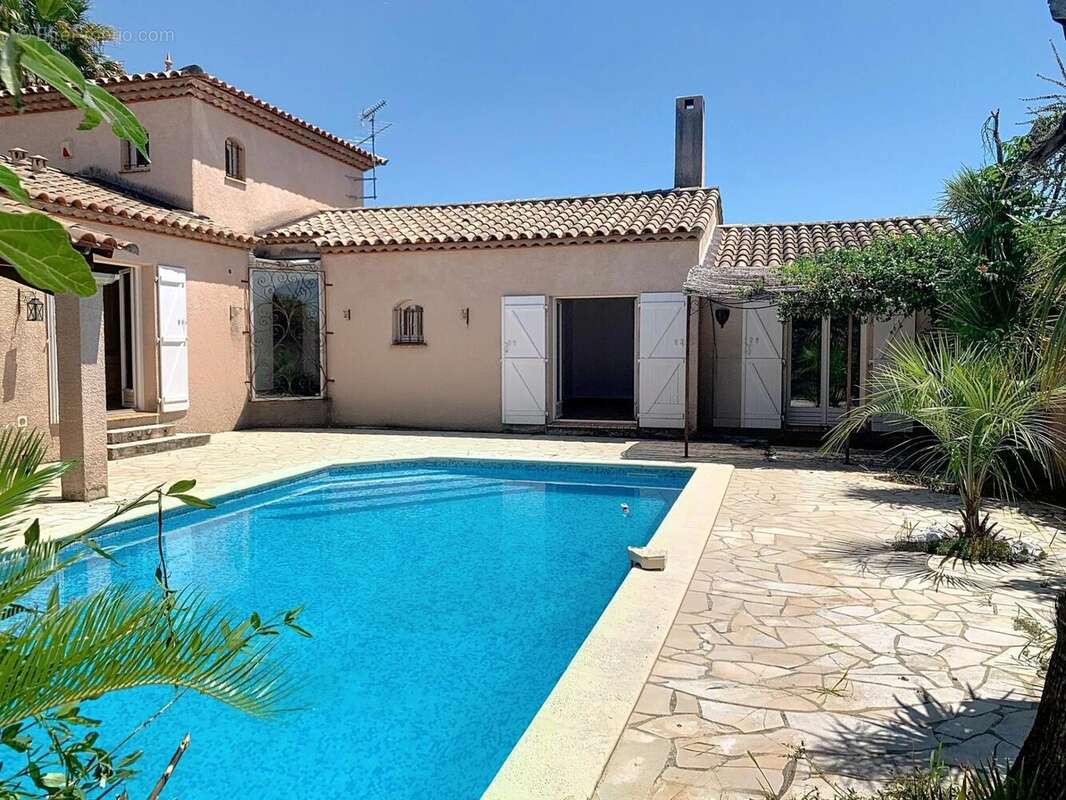 Photo 9 - Maison à MAUGUIO