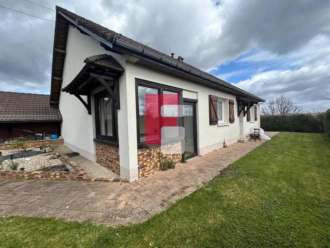 Maison à VENDEUVRE-SUR-BARSE