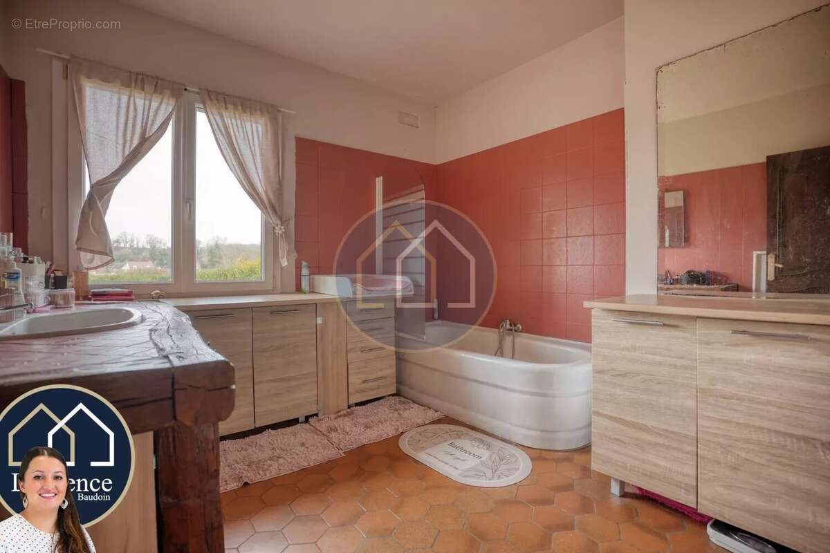 Maison à NOGENT-LE-ROI