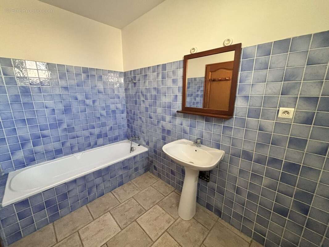 Maison 80 m² à Bouc-Bel-Air  - photo 5