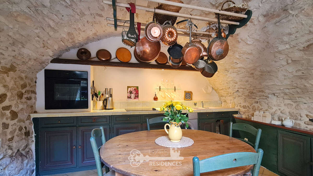 Maison à LA CALMETTE