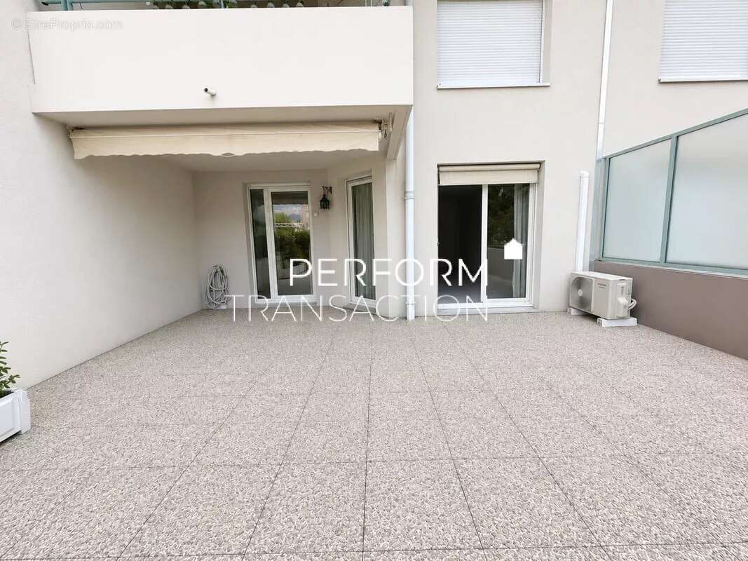 Exclusivite echirolles 2 pieces avec garage , cave et terrasse de 40 m² - photo 11