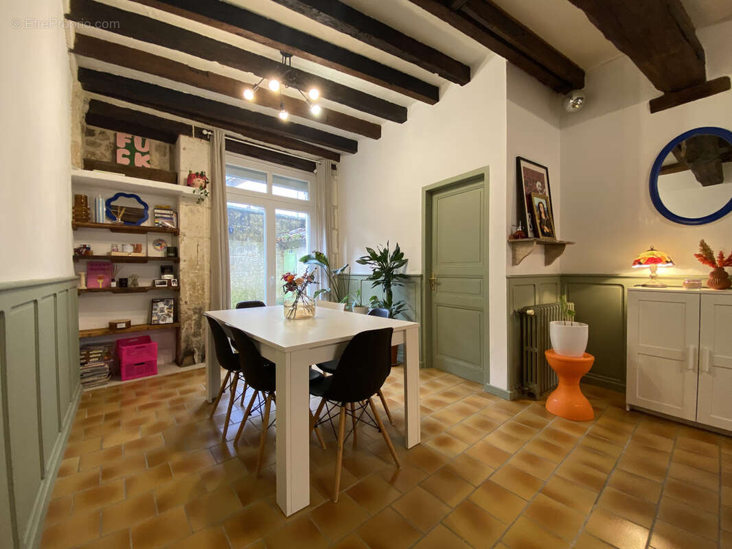 Maison à LA ROCHEFOUCAULD