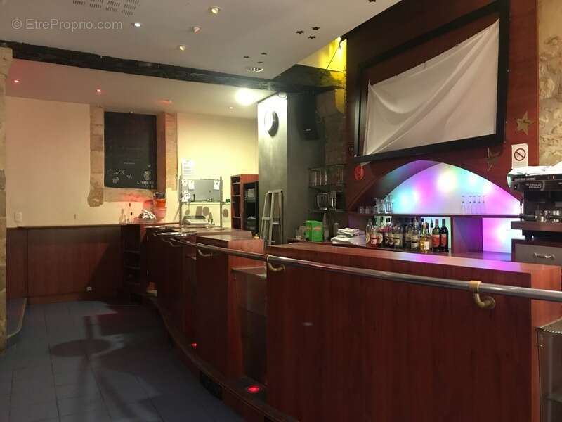 Dpt Dordogne (24), à vendre PERIGUEUX immeuble de 340 m² - photo 4