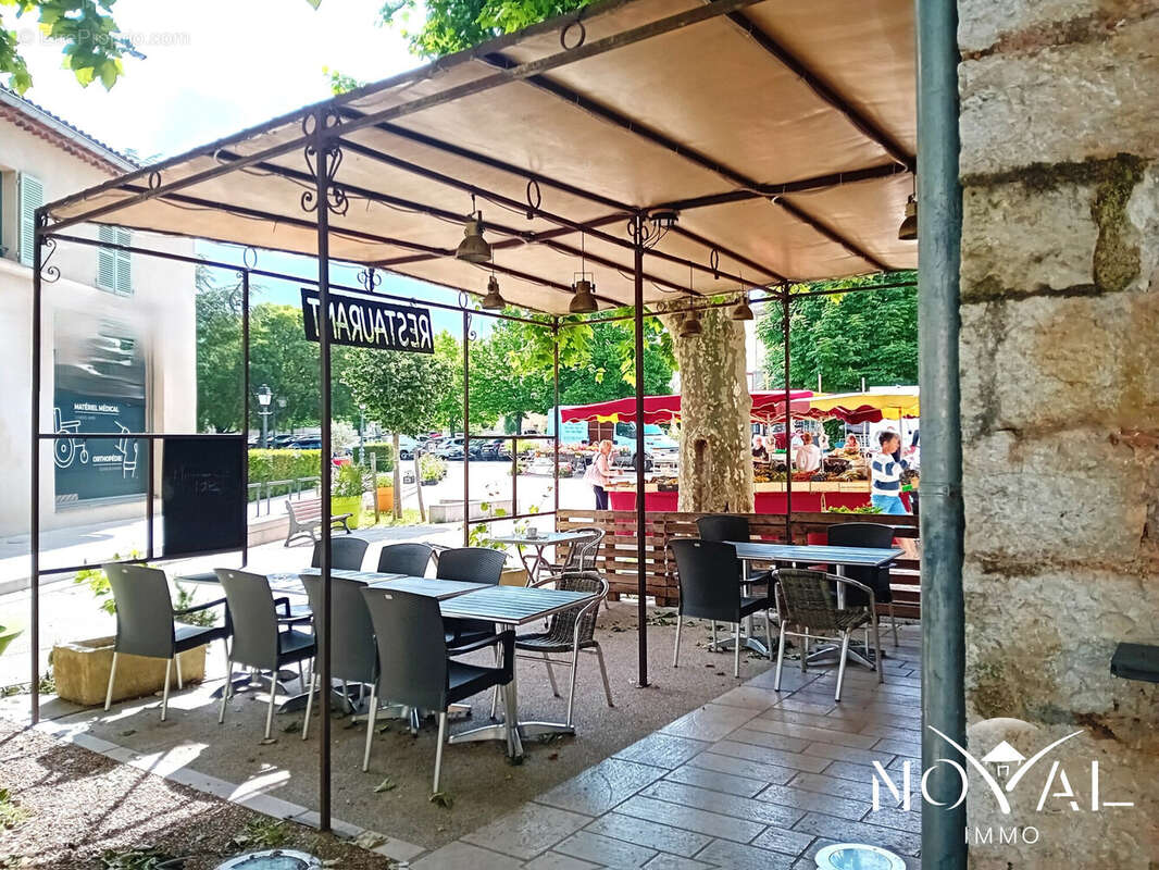 Autre à SAINT-CEZAIRE-SUR-SIAGNE