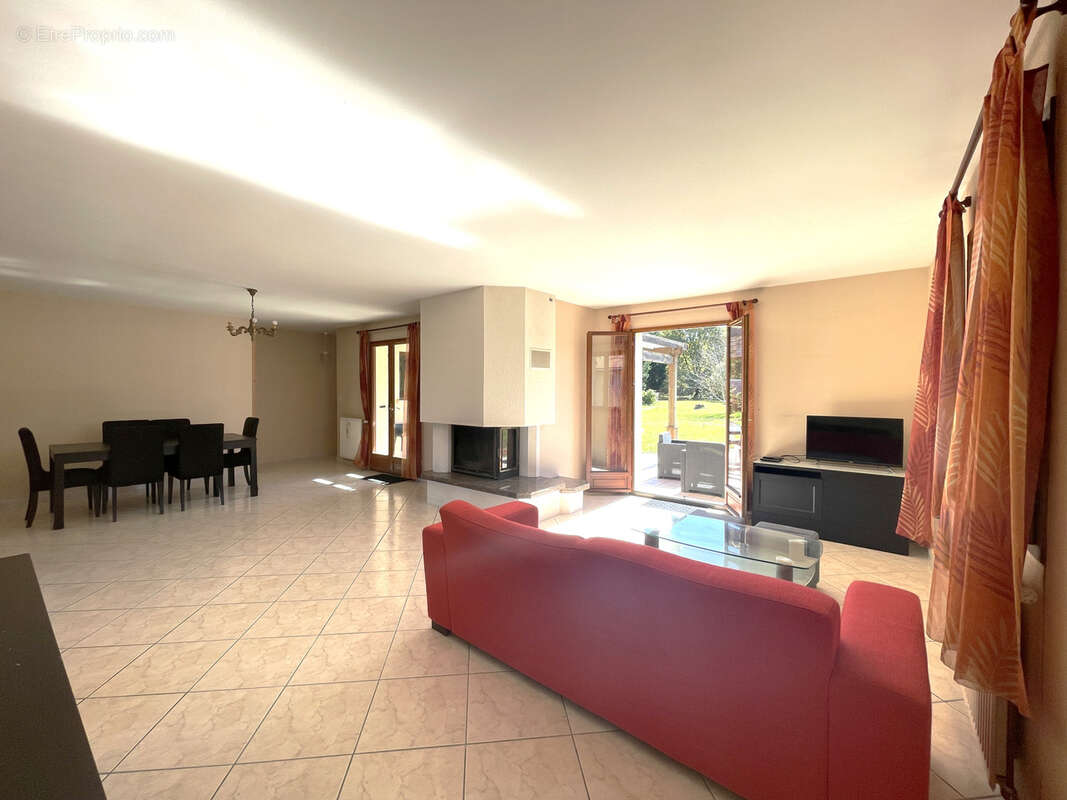 Maison à BELIN-BELIET