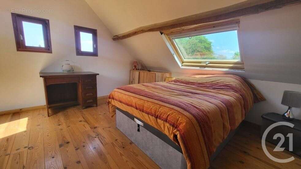 Maison à MESNIL-VERCLIVES