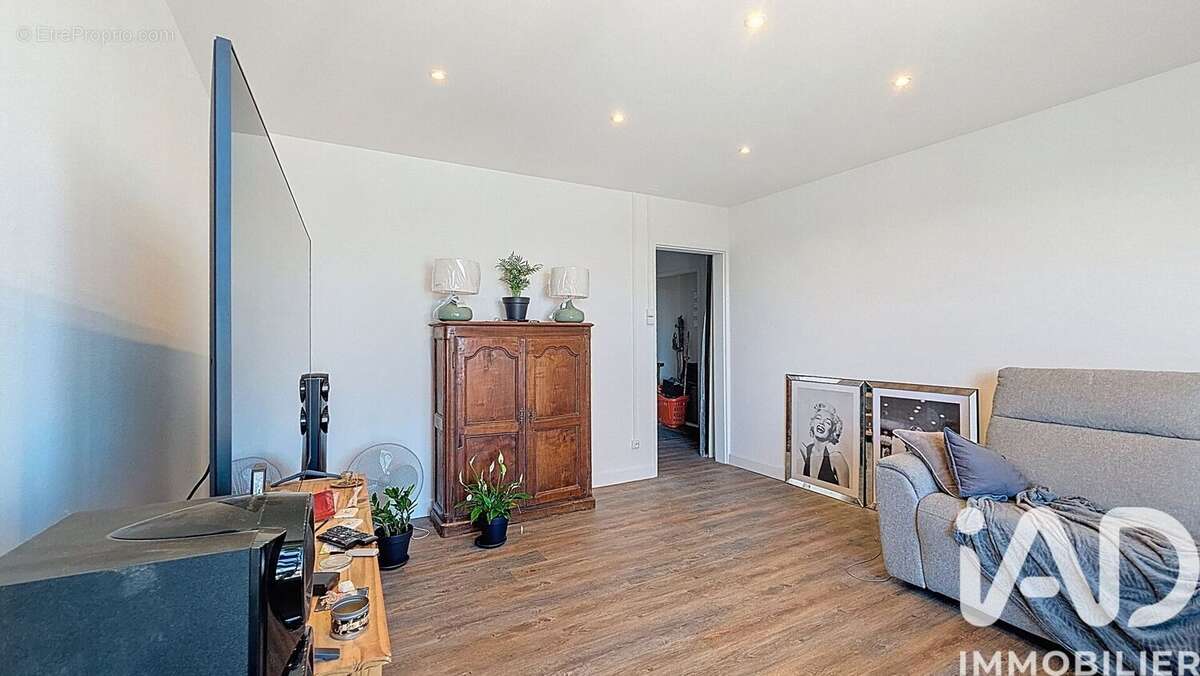 Photo 2 - Appartement à MOULINS