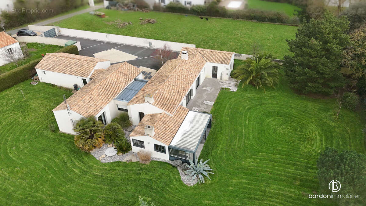 Maison à SAINT-GERVAIS