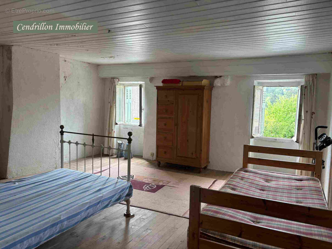 Projet rénovation ! Maison indépendante 70m2 habitables, en pierre avec terrain, près du Lac de Vassivière. - photo 19