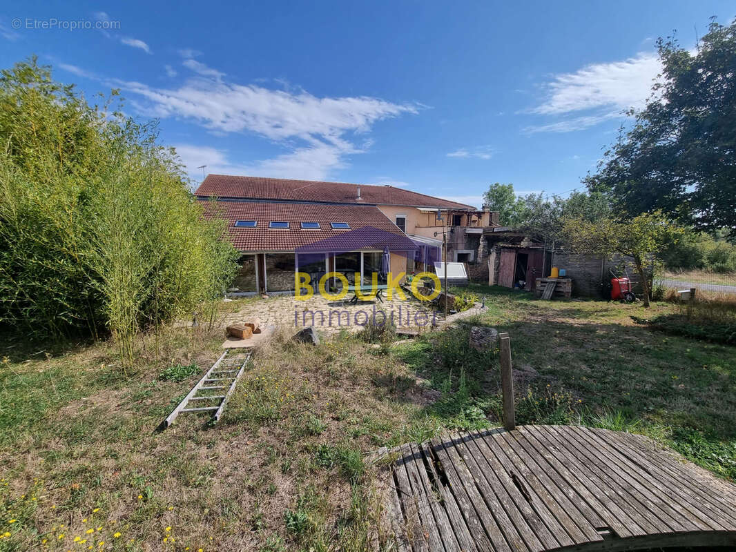 Maison à FRANCHEVILLE