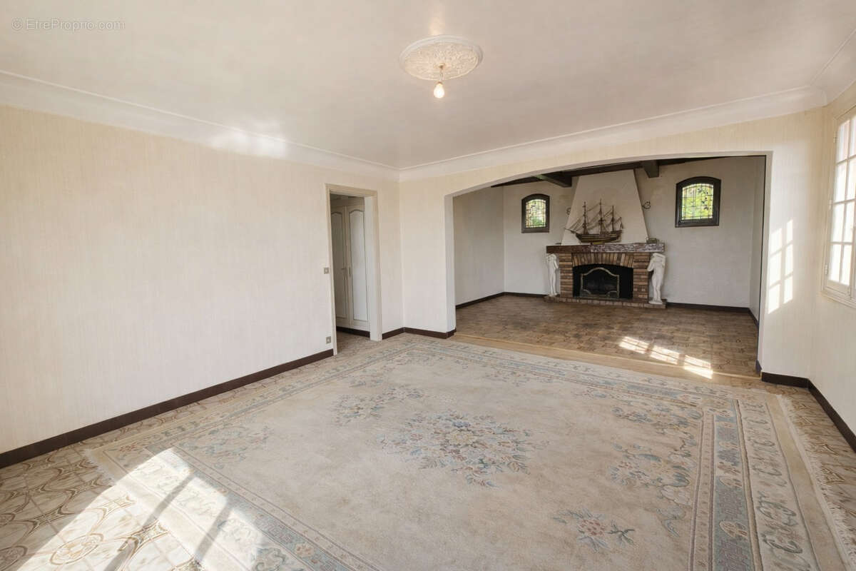 Maison à SAINT-RAPHAEL